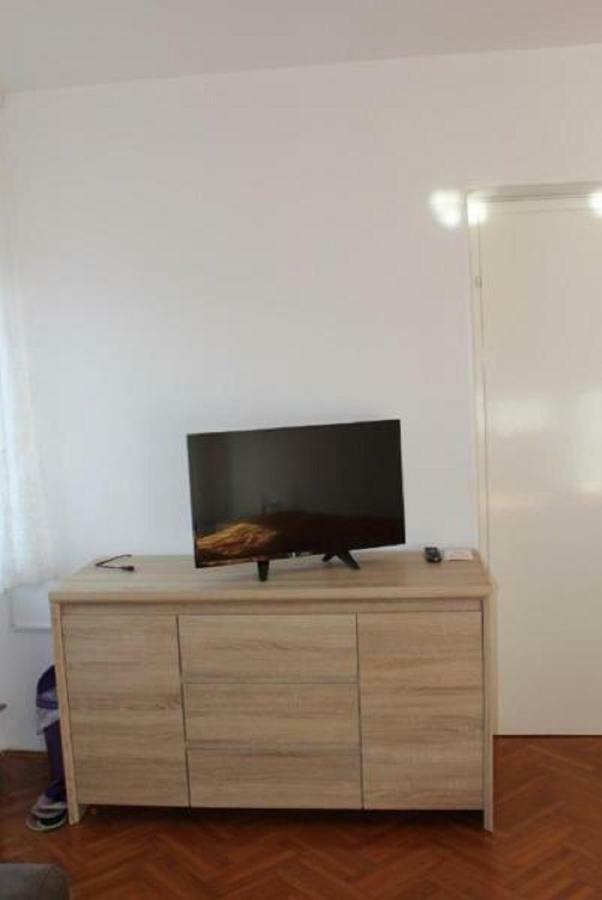 Apartments Rozi โบเว็ก ภายนอก รูปภาพ
