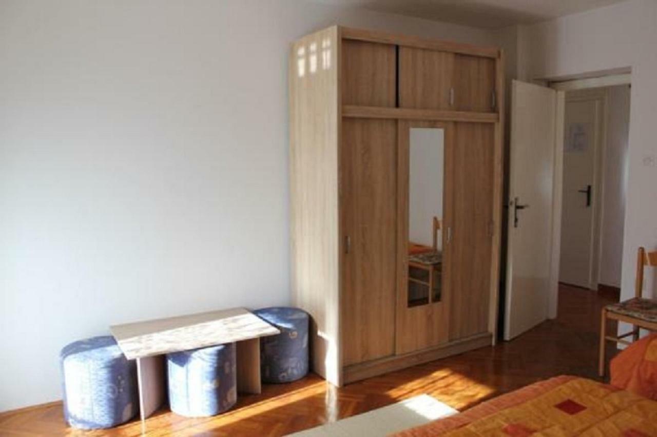 Apartments Rozi โบเว็ก ภายนอก รูปภาพ